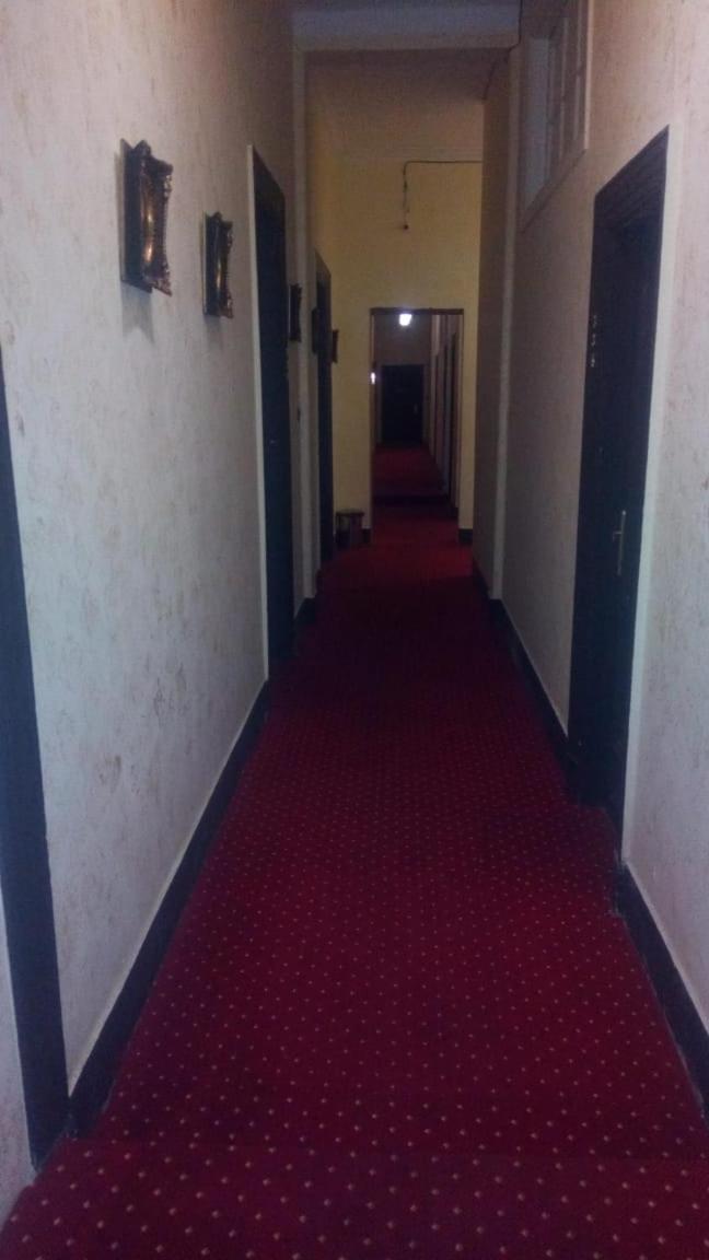 Ramses Palace Hostel Il Il Cairo Esterno foto